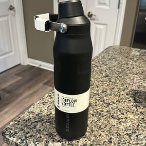 New Stanley ice flow bottle